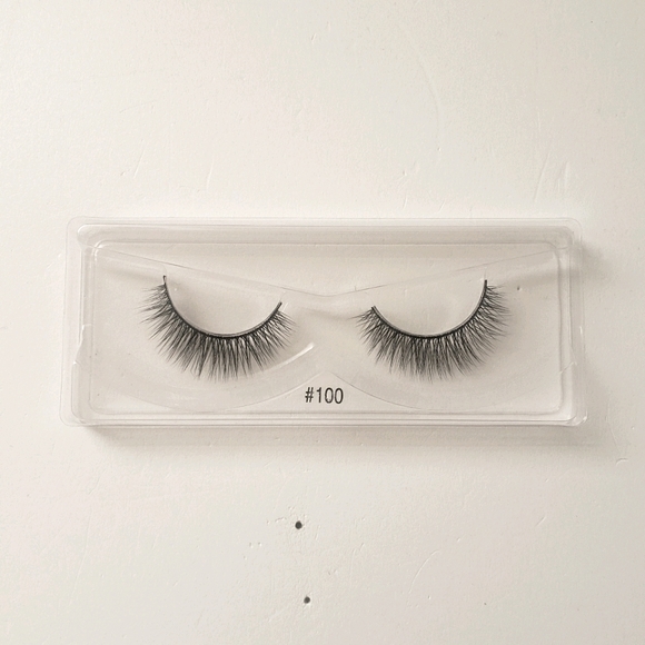 ⭐4/$15 Faux Mink Lashes Unlock - Picture 2 of 6